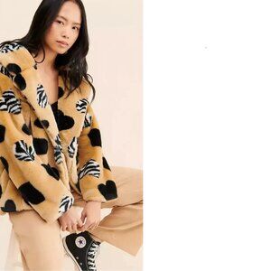 NWT ANTHROPOLOGIE MAEVE HEART PRINT FAUX FUR COAT JACKET SZ M MEDIUM